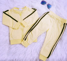 Load image into Gallery viewer, Baby jogger set hoodie and trouser
