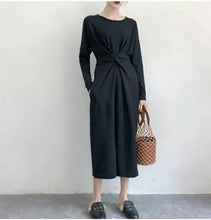 Load image into Gallery viewer, Classic long sleeves dress
